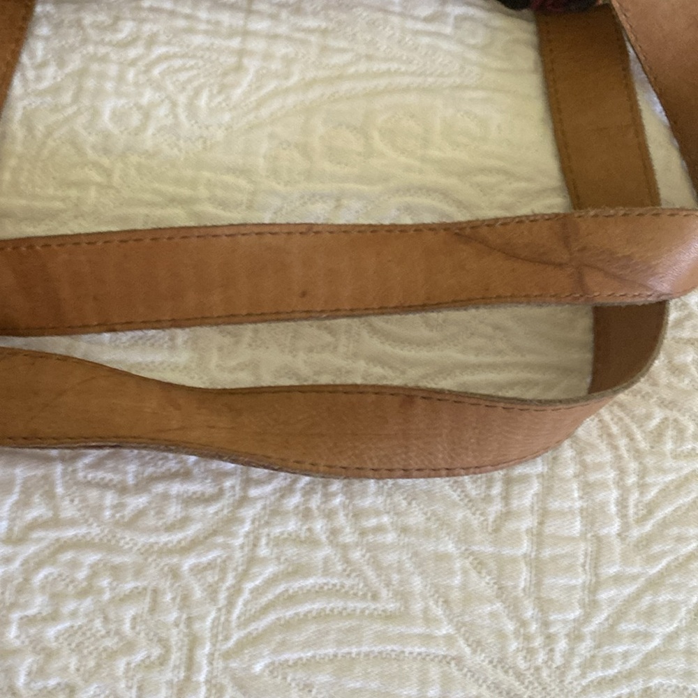 Nena & Co Rare Tote - Picture 7 of 9